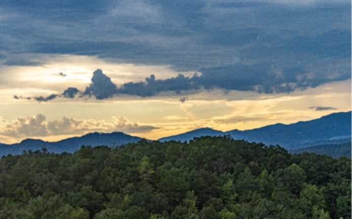 Memorable Stops That Define a Smoky Mountains Trip