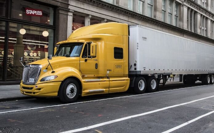 Key Factors When Selecting Chain And Fittings For Road Freight Work