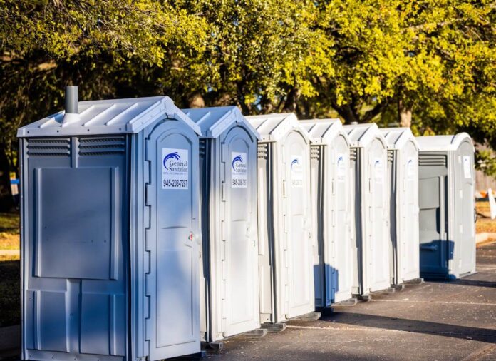 The Essential Guide to Portable Restroom Planning for Large Gatherings